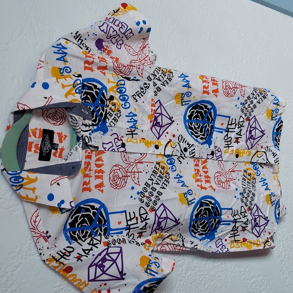 Colorful, catchy Men's shirt, size S